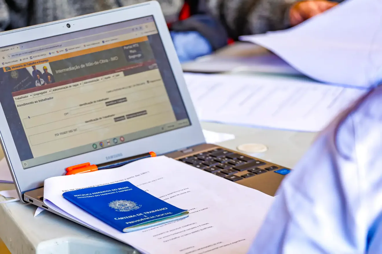 Como saber se a vaga ainda está aberta hoje